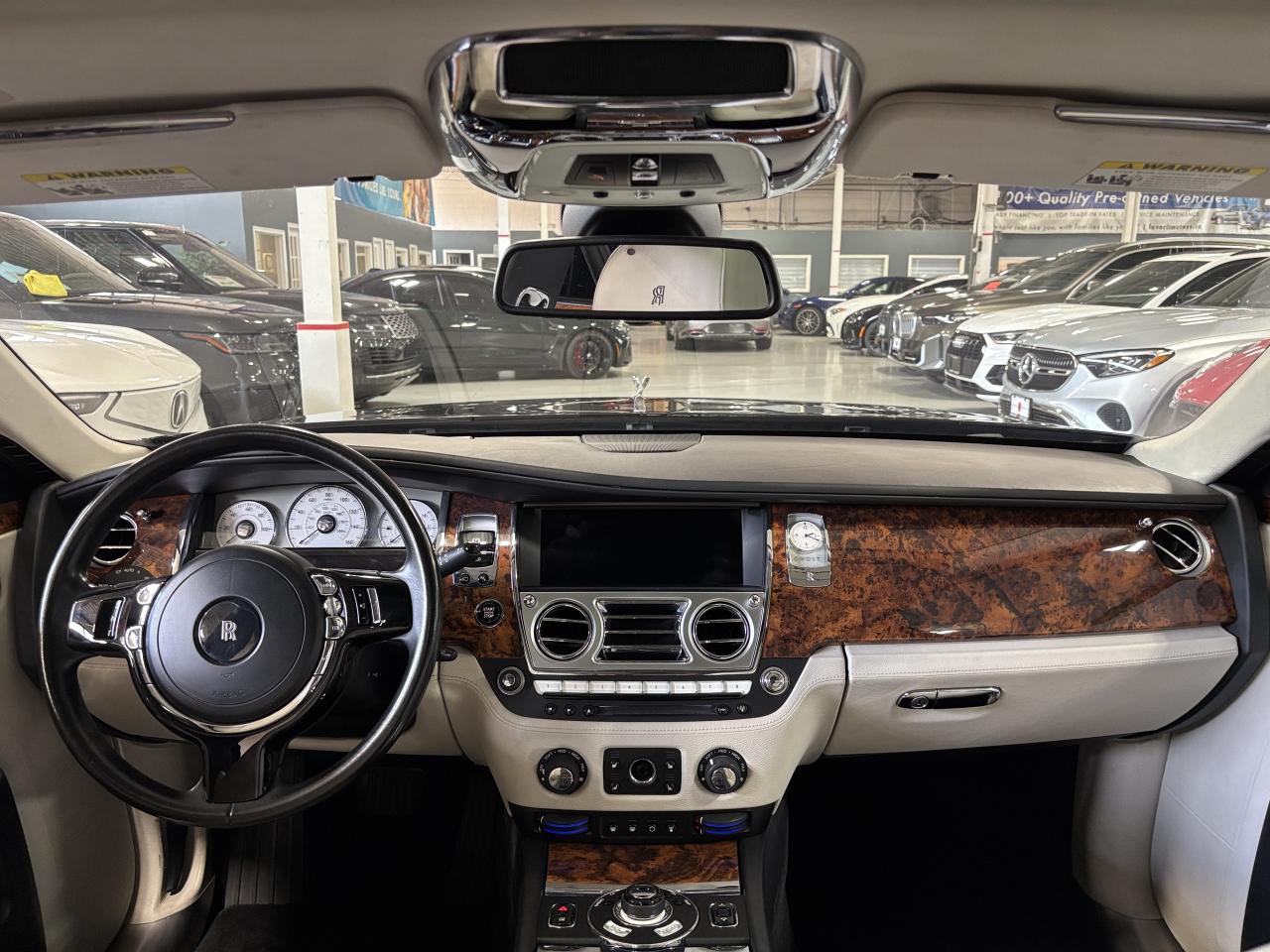 2011 Rolls Royce Ghost V12|NO LUX TAX|NAV|WOOD|CREAMSEATS|POWERDOORS|HUD| - Photo #21