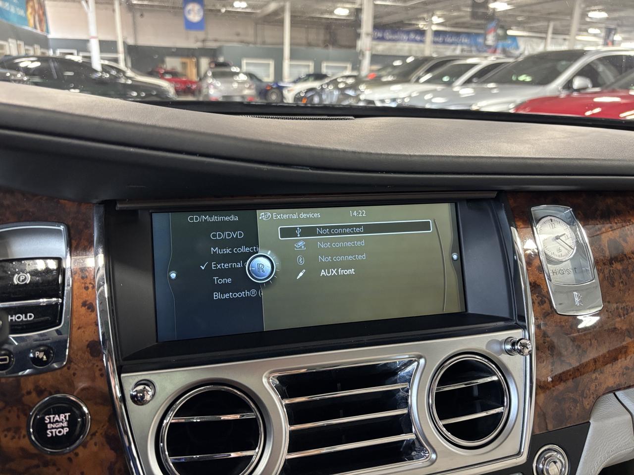 2011 Rolls Royce Ghost V12|NO LUX TAX|NAV|WOOD|CREAMSEATS|POWERDOORS|HUD| - Photo #34