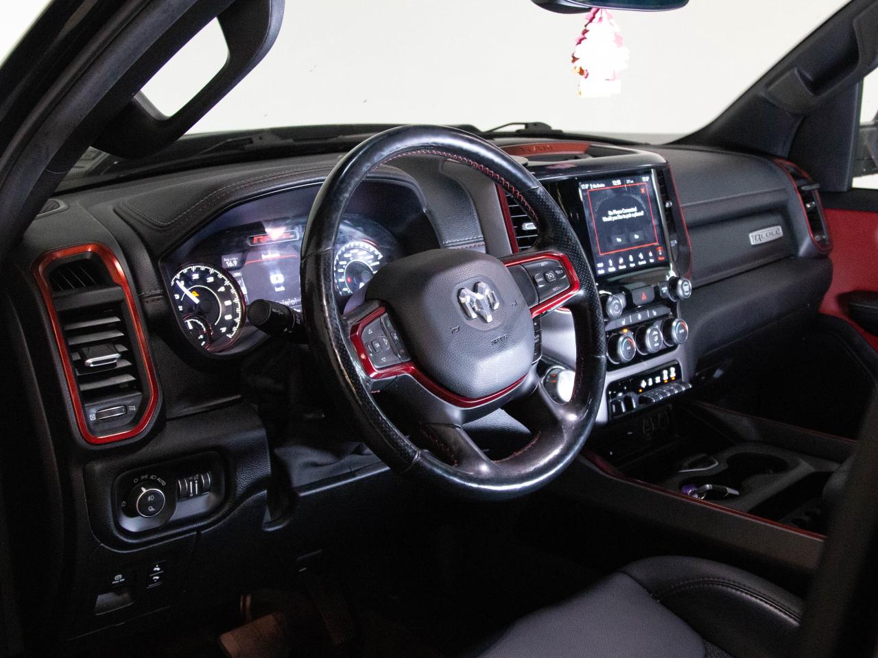 2019 RAM 1500 REBEL | 4x4 CREW CAB | A/T TIRES | TONNEAU COVER Photo