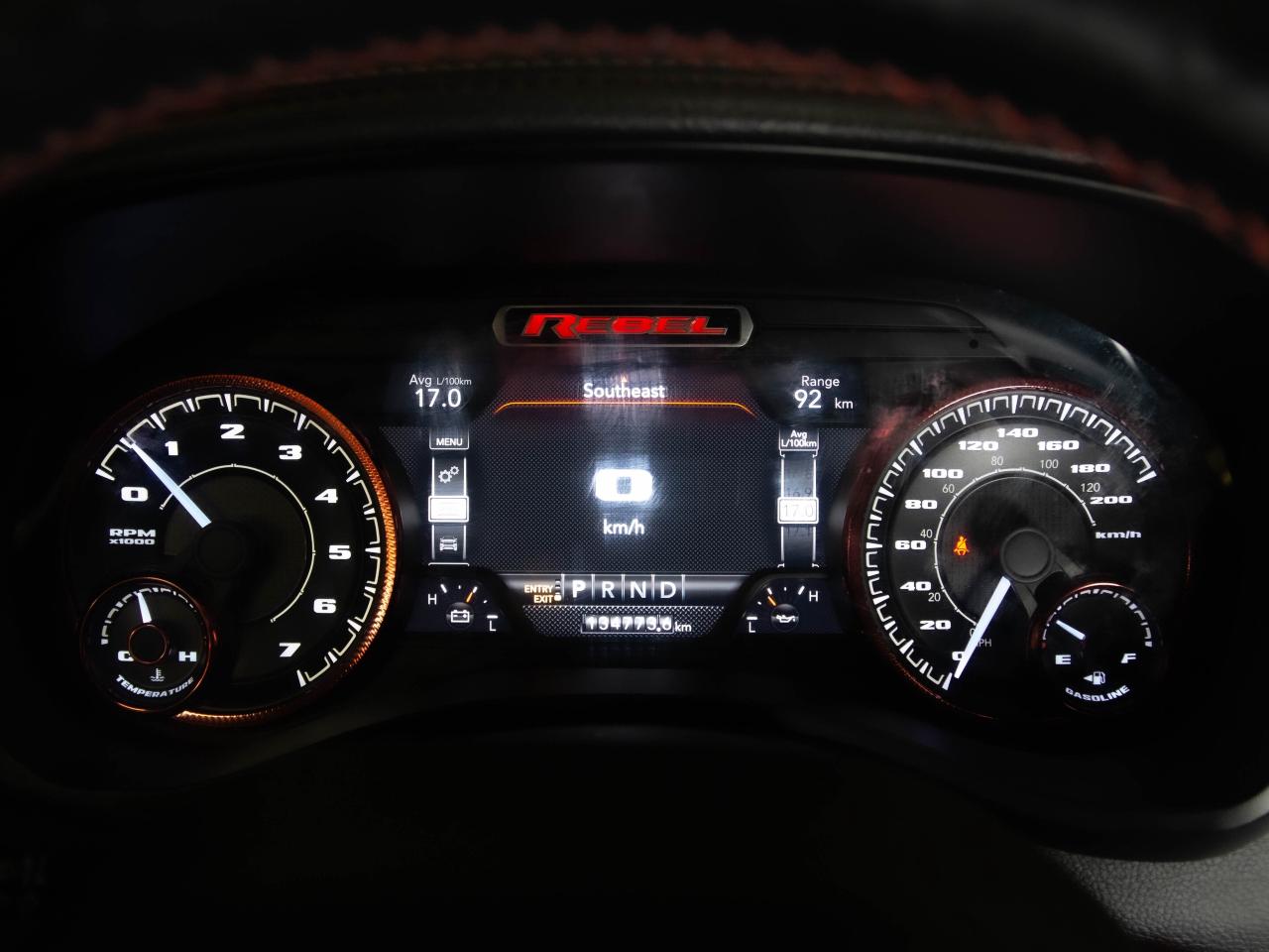 2019 RAM 1500 REBEL | 4x4 CREW CAB | A/T TIRES | TONNEAU COVER Photo