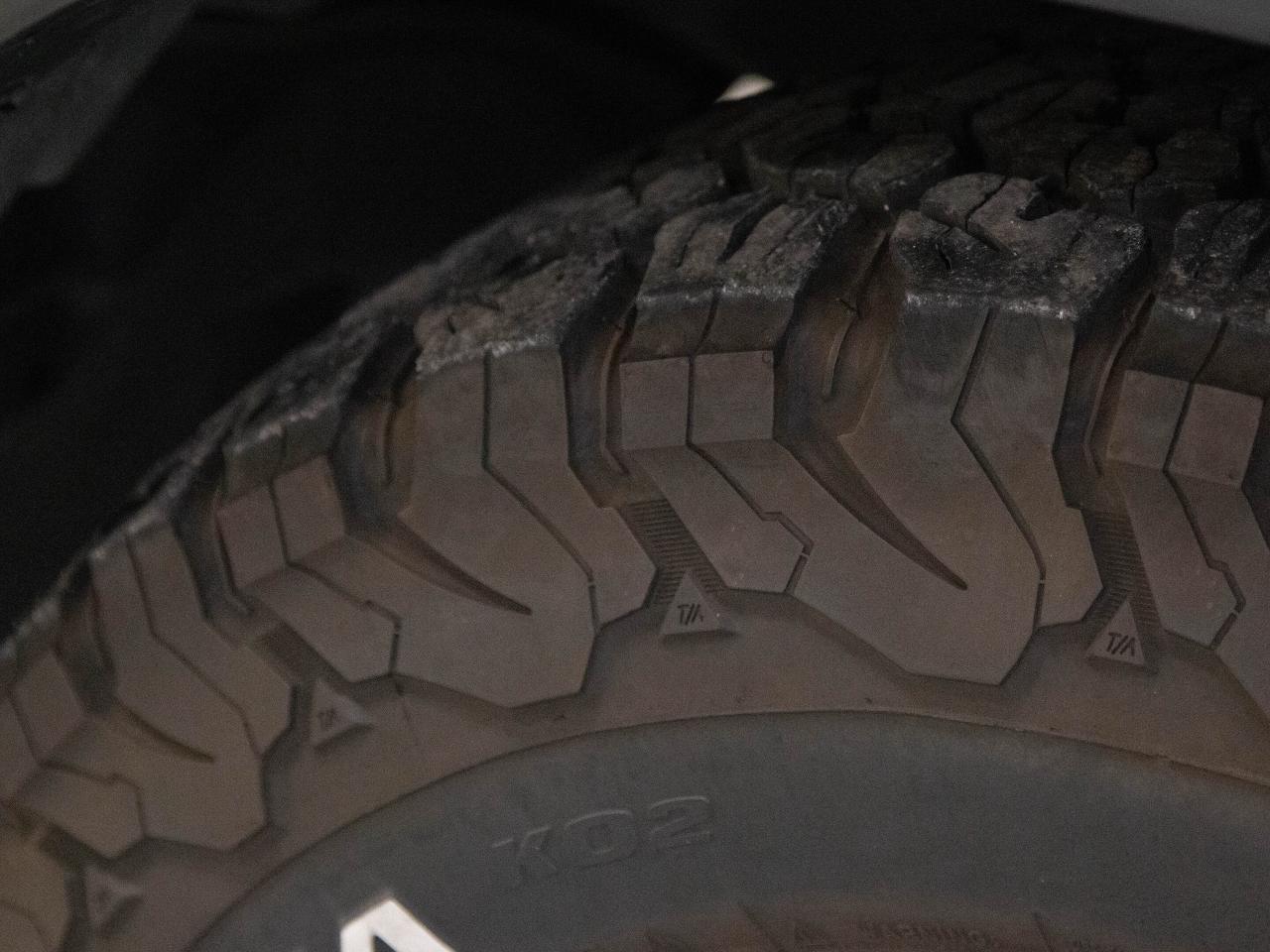 2019 RAM 1500 REBEL | 4x4 CREW CAB | A/T TIRES | TONNEAU COVER Photo