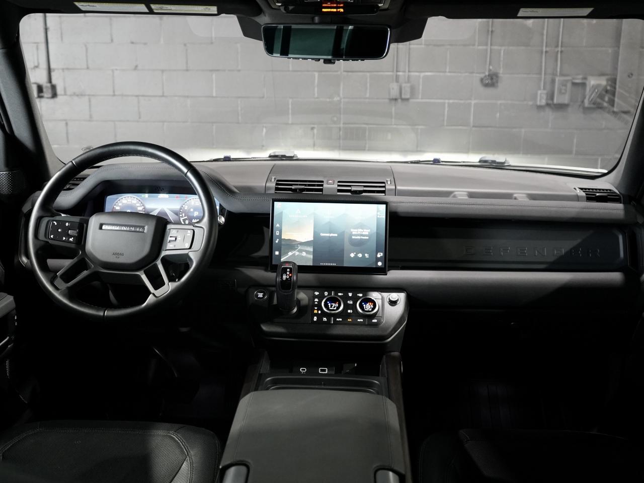 2022 Land Rover Defender 110 X-Dynamic SE/PANO/360 CAM/MERIDIAN/DRIVE ASIST Photo