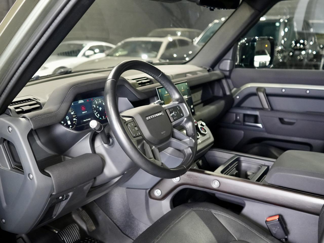 2022 Land Rover Defender 110 X-Dynamic SE/PANO/360 CAM/MERIDIAN/DRIVE ASIST Photo