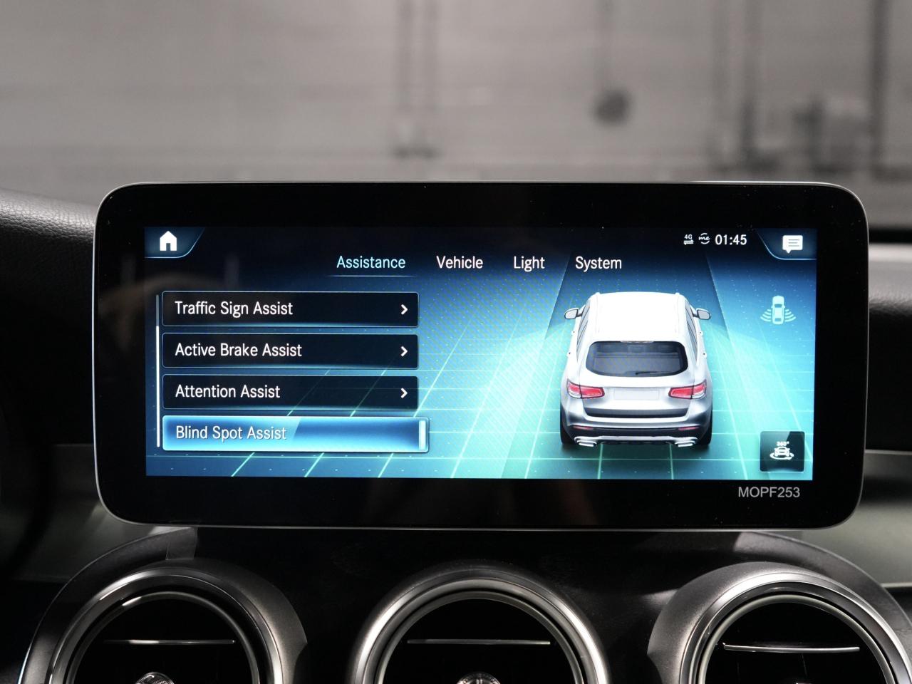 2020 Mercedes-Benz GLC GLC 300/PANO/360CAM/NO ACCIDENT/1OWNER/DRIVE ASIST Photo