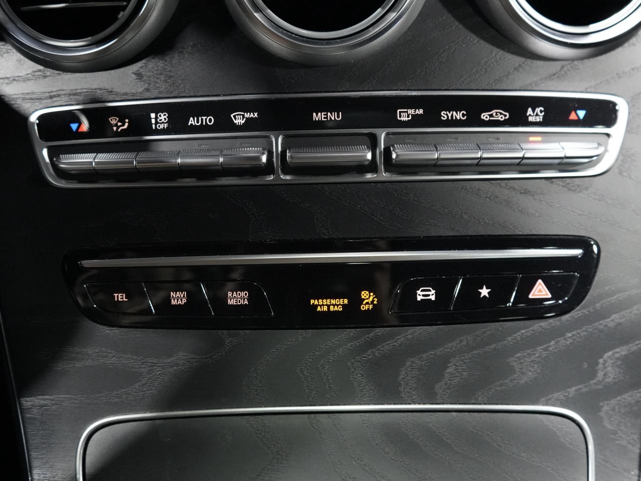 2020 Mercedes-Benz GLC GLC 300/PANO/360CAM/NO ACCIDENT/1OWNER/DRIVE ASIST Photo