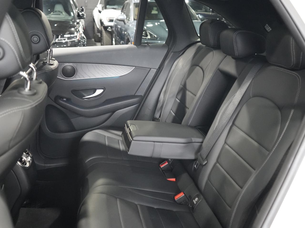 2020 Mercedes-Benz GLC GLC 300/PANO/360CAM/NO ACCIDENT/1OWNER/DRIVE ASIST Photo