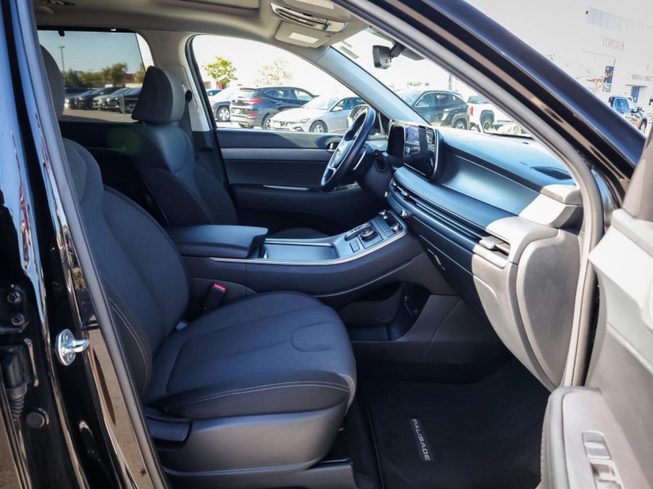 2024 Hyundai PALISADE Preferred  - Sunroof -  Heated Seats - $268 B/W Photo