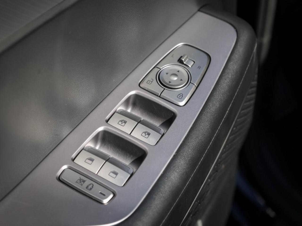 2024 Hyundai PALISADE Preferred  - Sunroof -  Heated Seats - $268 B/W Photo