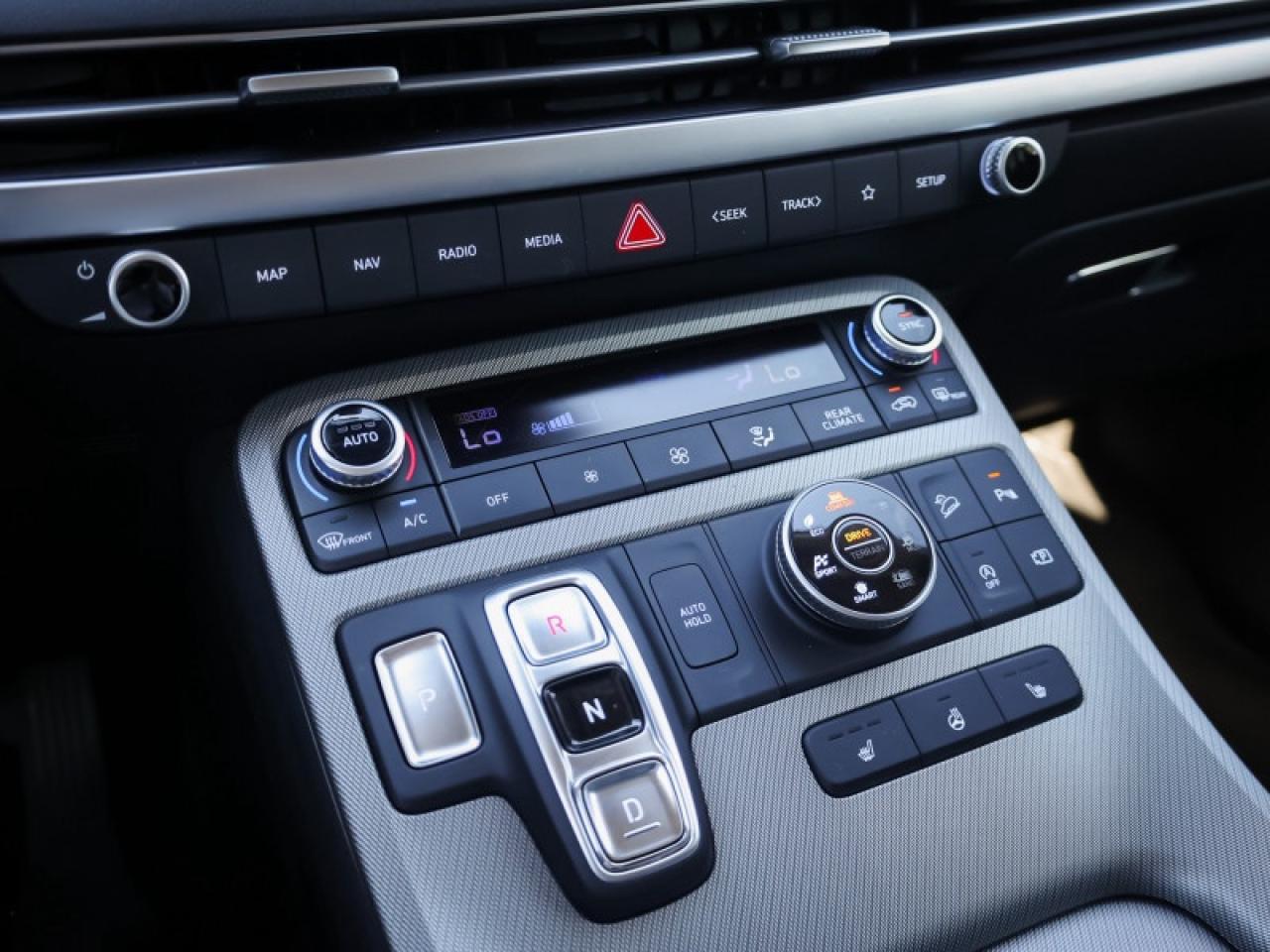 2024 Hyundai PALISADE Preferred  - Sunroof -  Heated Seats - $268 B/W Photo