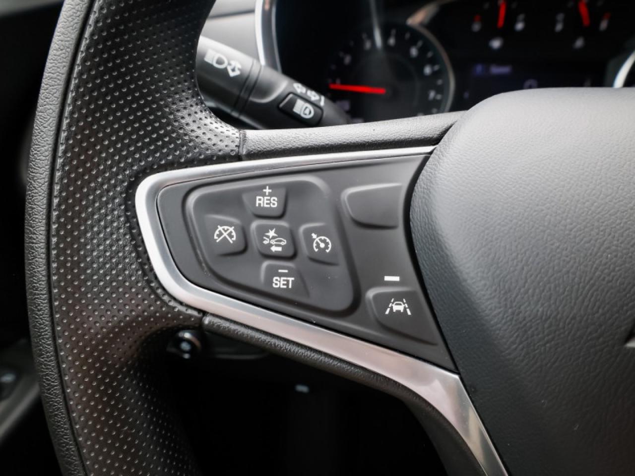 2023 Chevrolet Equinox LT  - Heated Seats -  Apple CarPlay - $152 B/W Photo