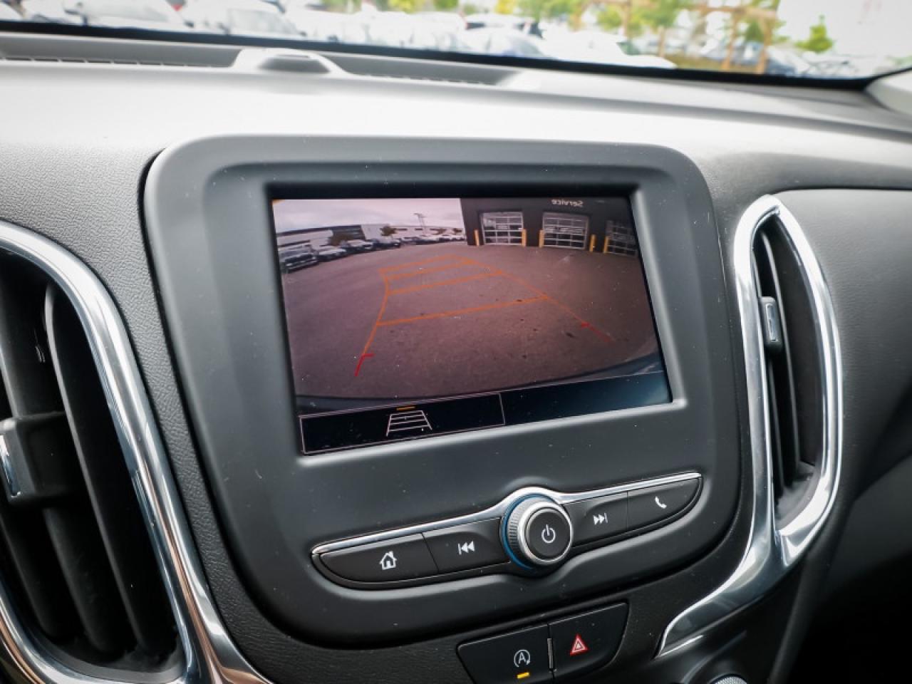 2023 Chevrolet Equinox LT  - Heated Seats -  Apple CarPlay - $152 B/W Photo