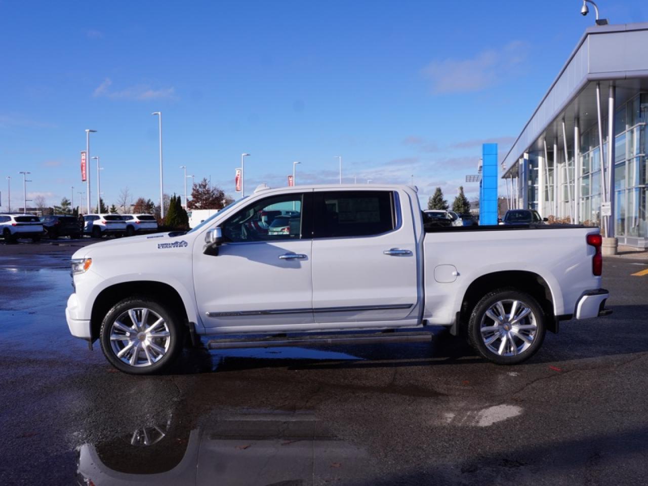 2026 Chevrolet Silverado 1500 High Country  - Leather Seats Photo