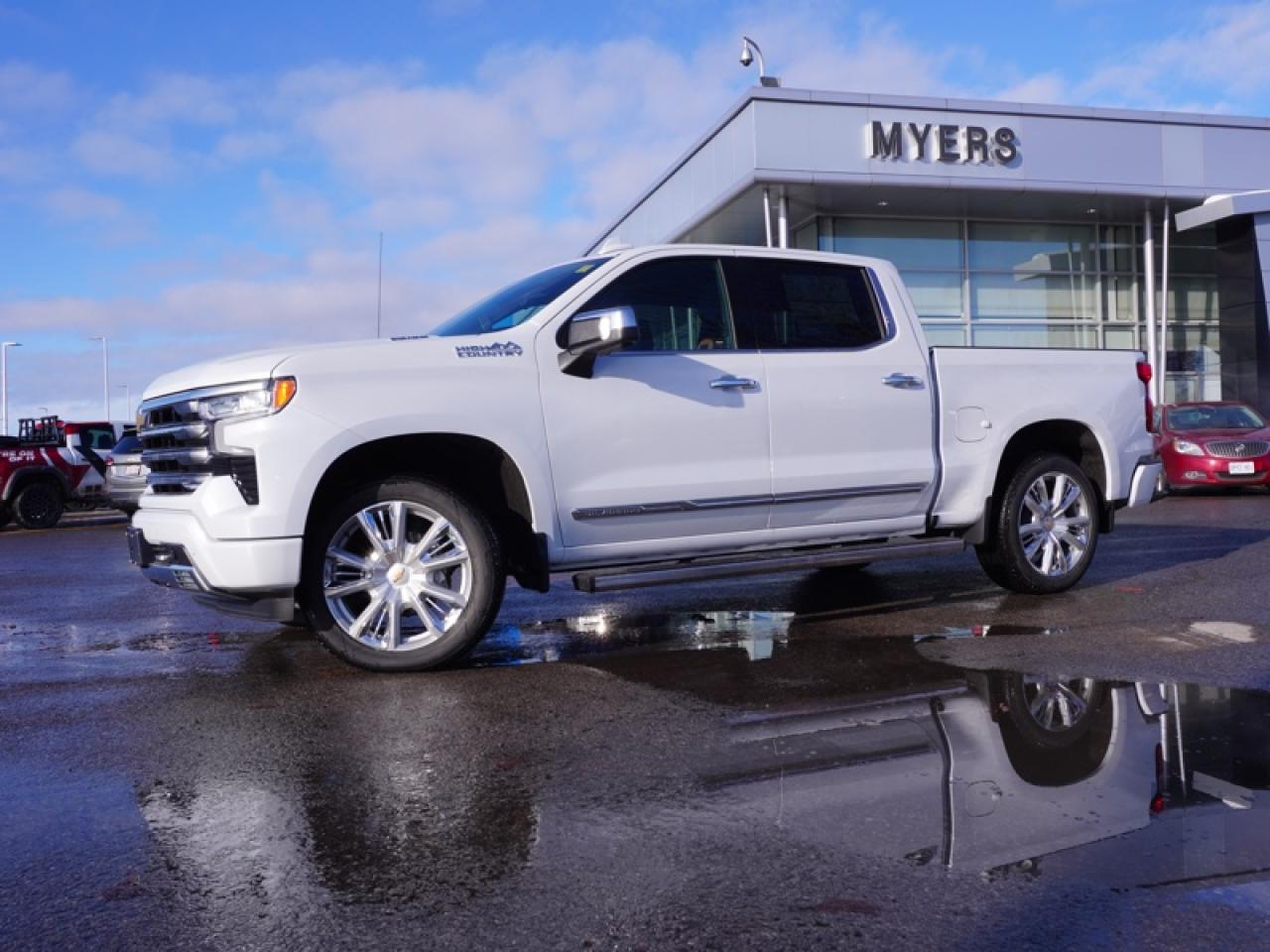 2026 Chevrolet Silverado 1500 High Country  - Leather Seats Photo