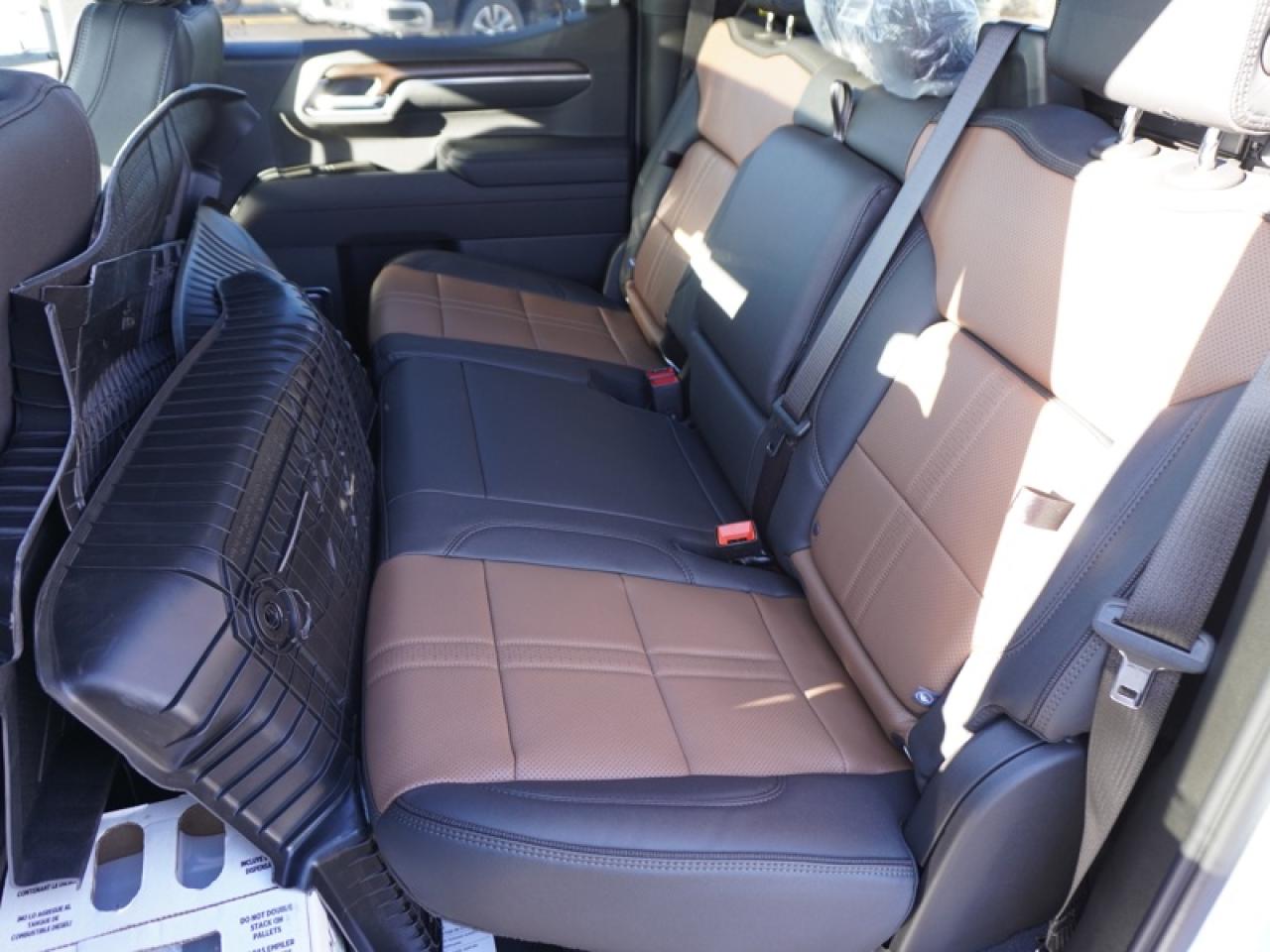2026 Chevrolet Silverado 1500 High Country  - Leather Seats Photo
