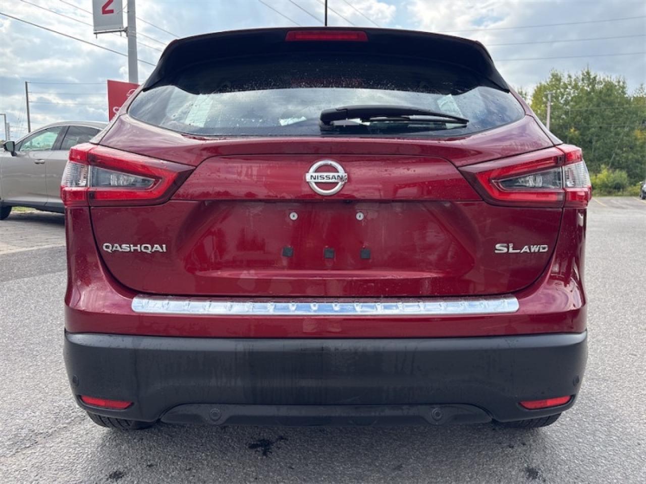 2023 Nissan Qashqai SL AWD  One Owner Lease Return, Heated Leather Seats & Steering Wheel, NAV, 360 Cam, Remote Start Photo3