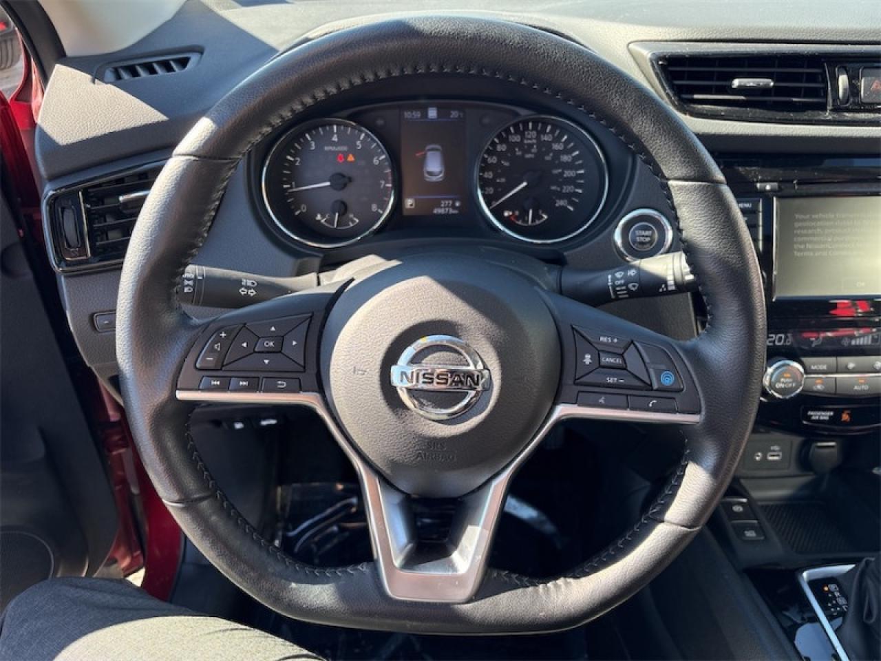 2023 Nissan Qashqai SL AWD  One Owner Lease Return, Heated Leather Seats & Steering Wheel, NAV, 360 Cam, Remote Start Photo