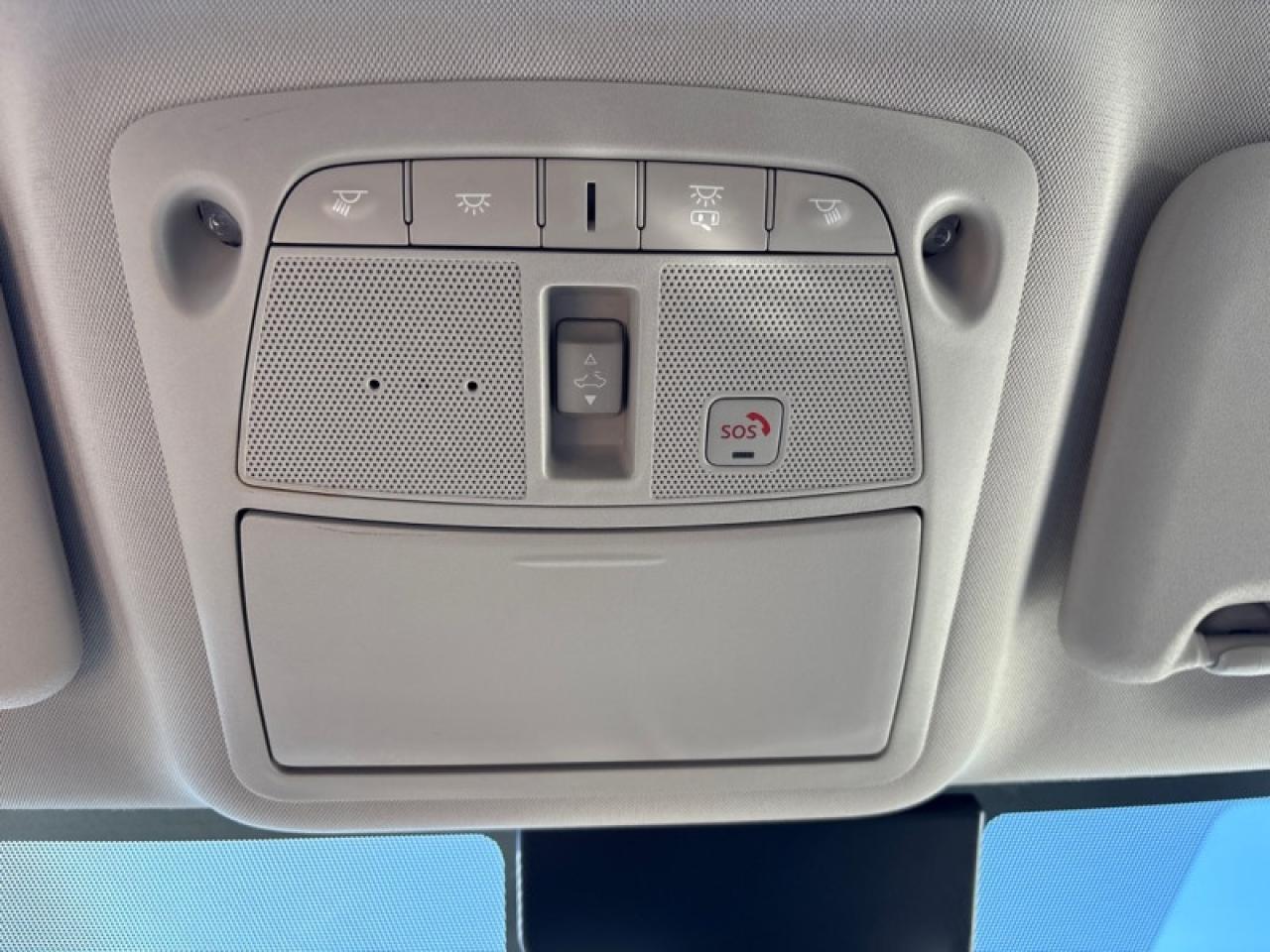 2023 Nissan Qashqai SL AWD  One Owner Lease Return, Heated Leather Seats & Steering Wheel, NAV, 360 Cam, Remote Start Photo