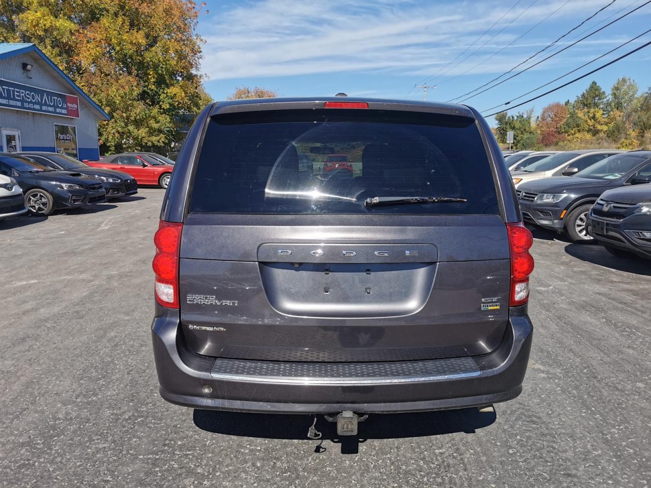 2017 Dodge Grand Caravan GT - Photo #4
