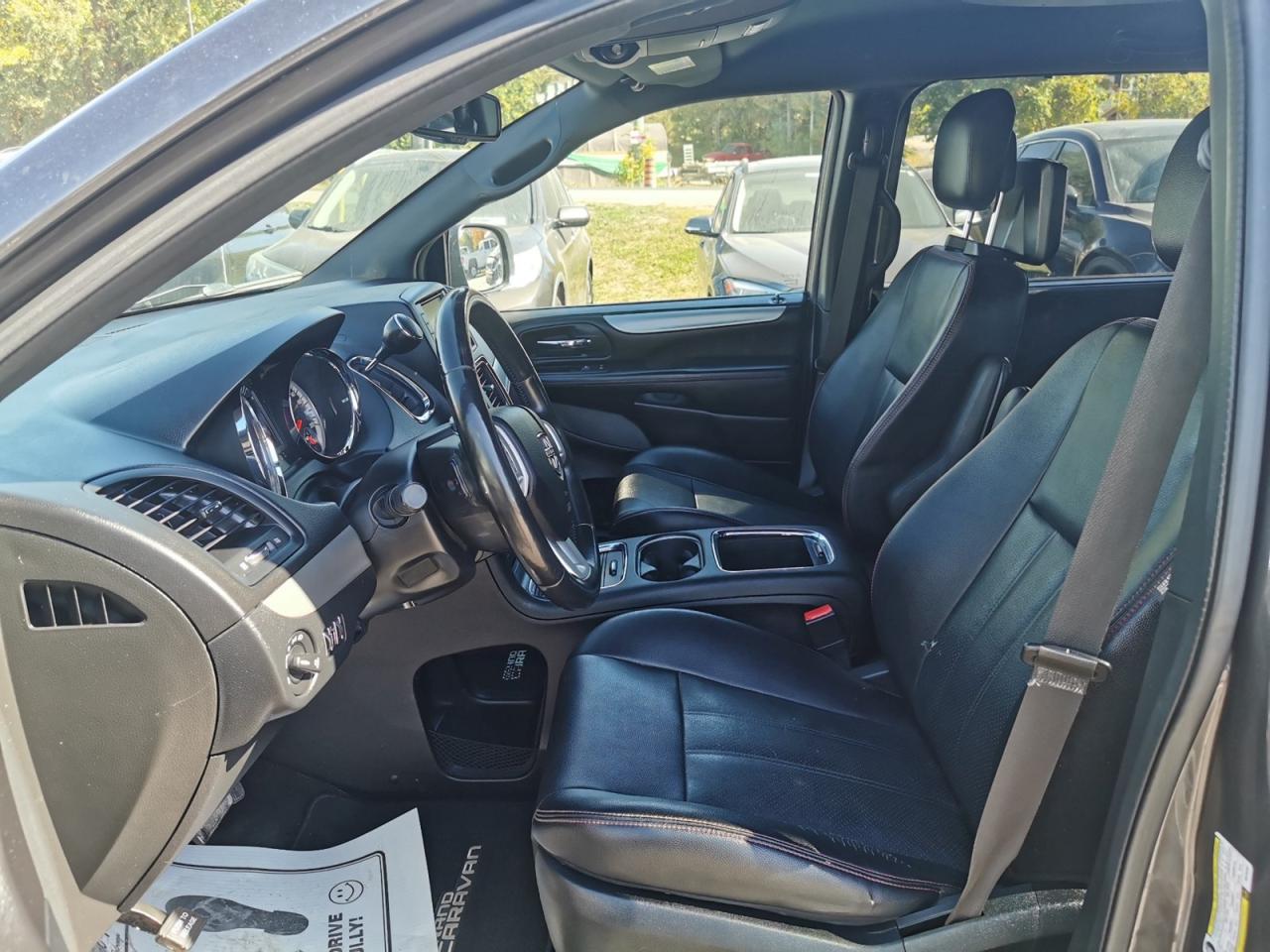 2017 Dodge Grand Caravan GT - Photo #11