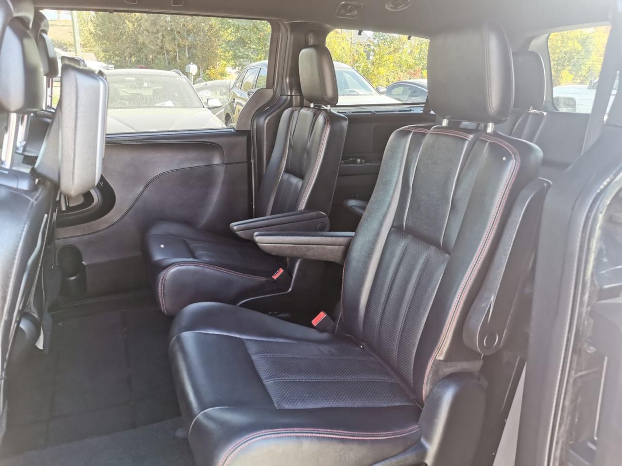 2017 Dodge Grand Caravan GT - Photo #14