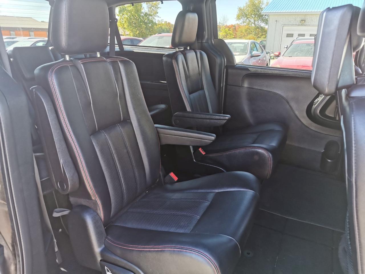 2017 Dodge Grand Caravan GT - Photo #20