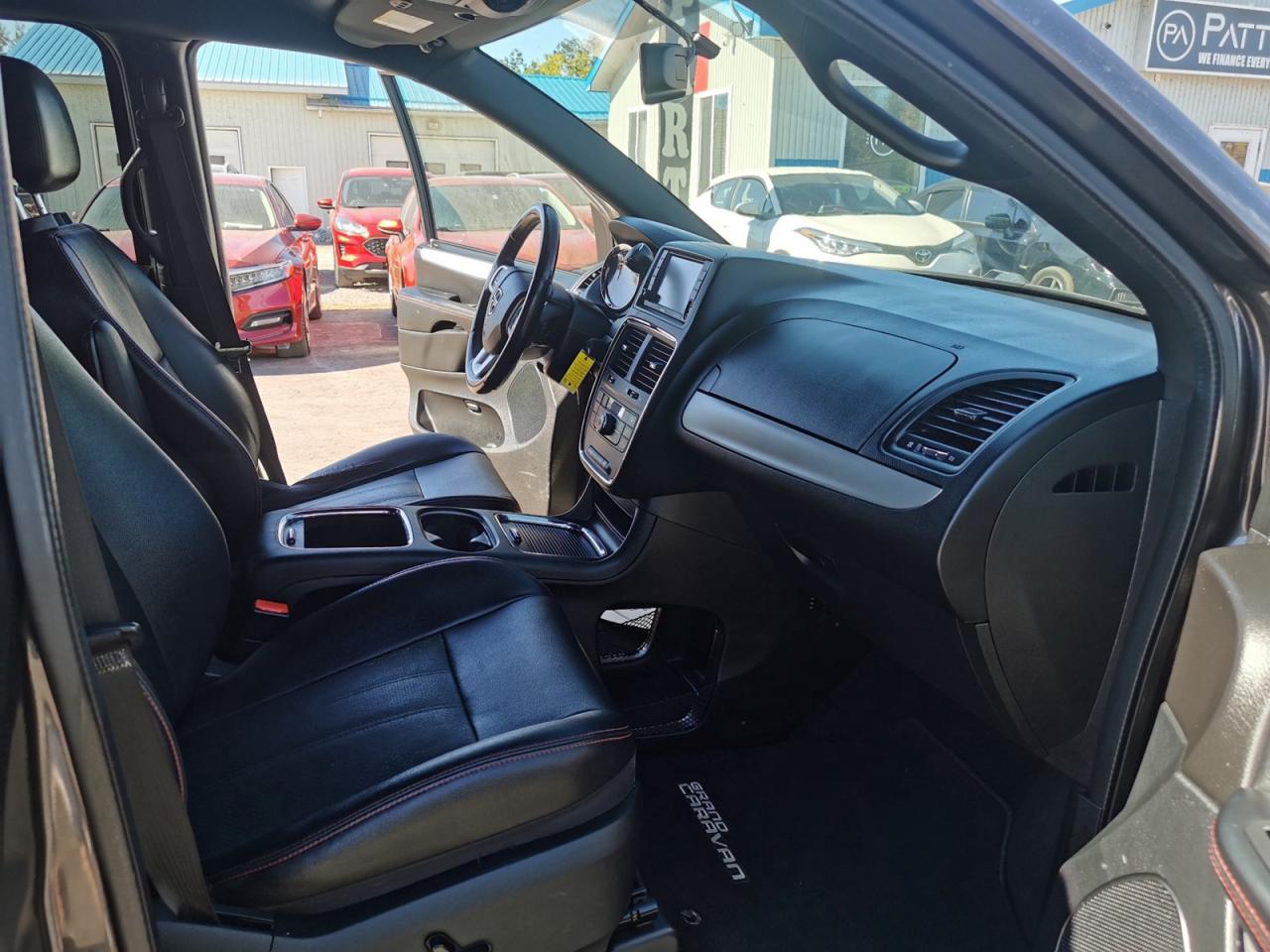2017 Dodge Grand Caravan GT - Photo #24
