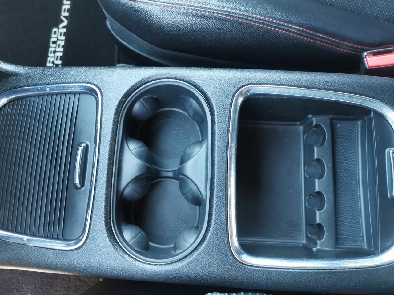 2017 Dodge Grand Caravan GT - Photo #32