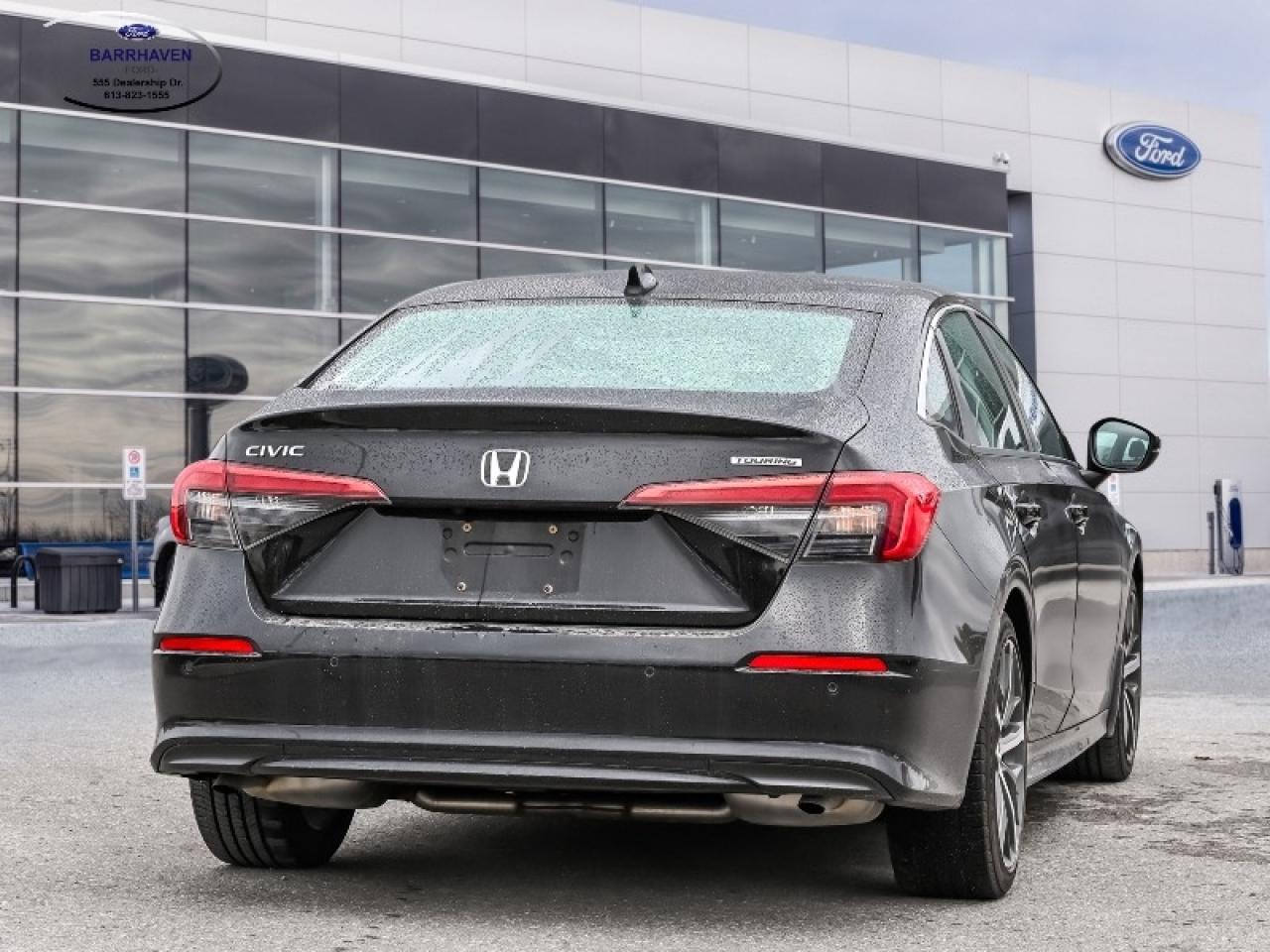 2022 Honda Civic Sedan Touring Photo