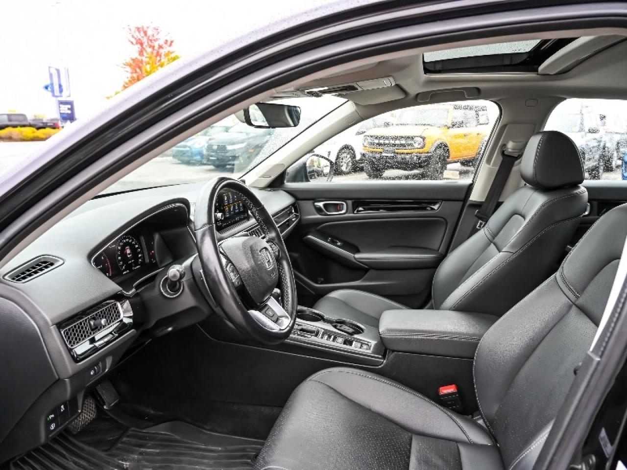 2022 Honda Civic Sedan Touring Photo