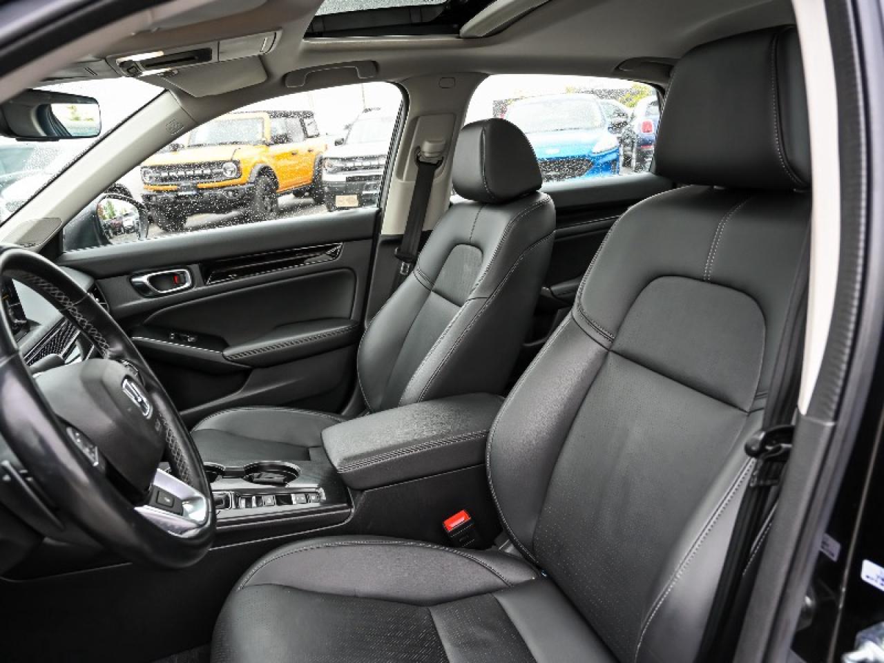 2022 Honda Civic Sedan Touring Photo