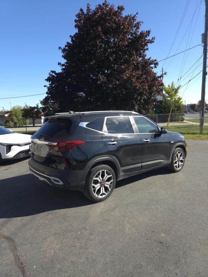 2022 Kia Seltos EX AWD Photo4