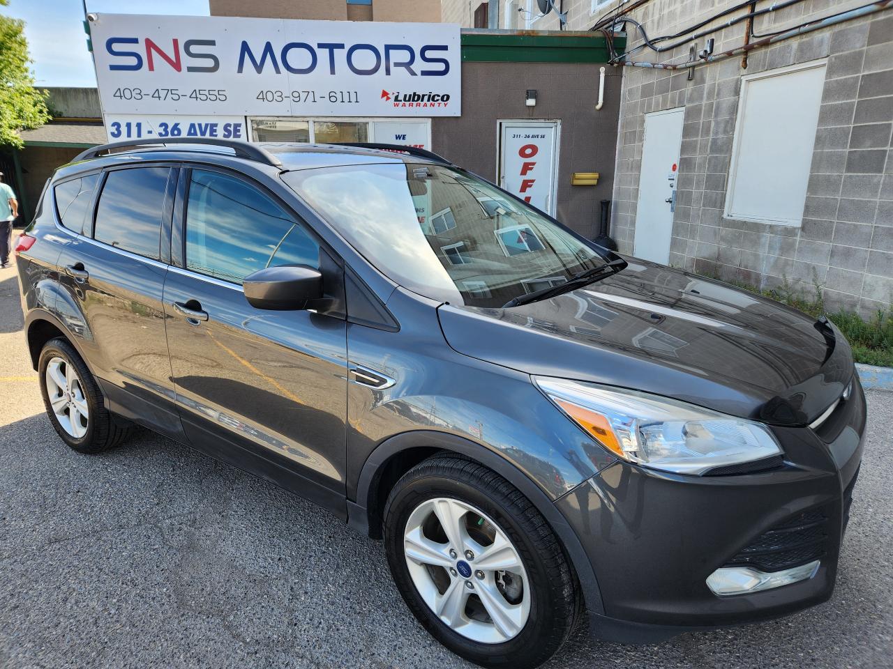 Used 2015 Ford Escape 4WD 4dr SE for sale in Calgary, AB