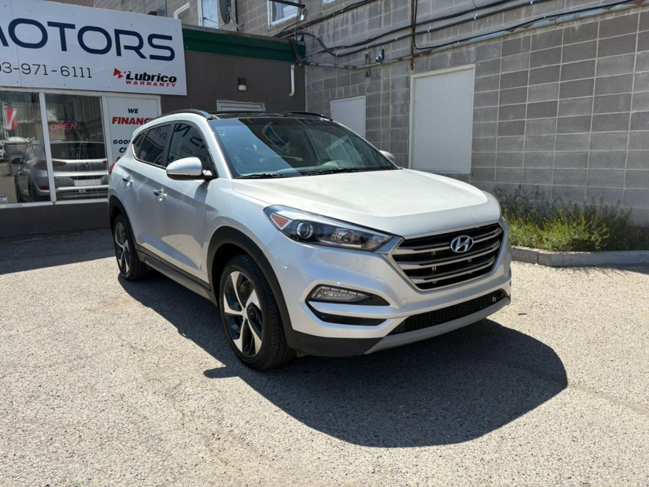 Used 2017 Hyundai Tucson AWD 4DR 1.6L SE for sale in Calgary, AB