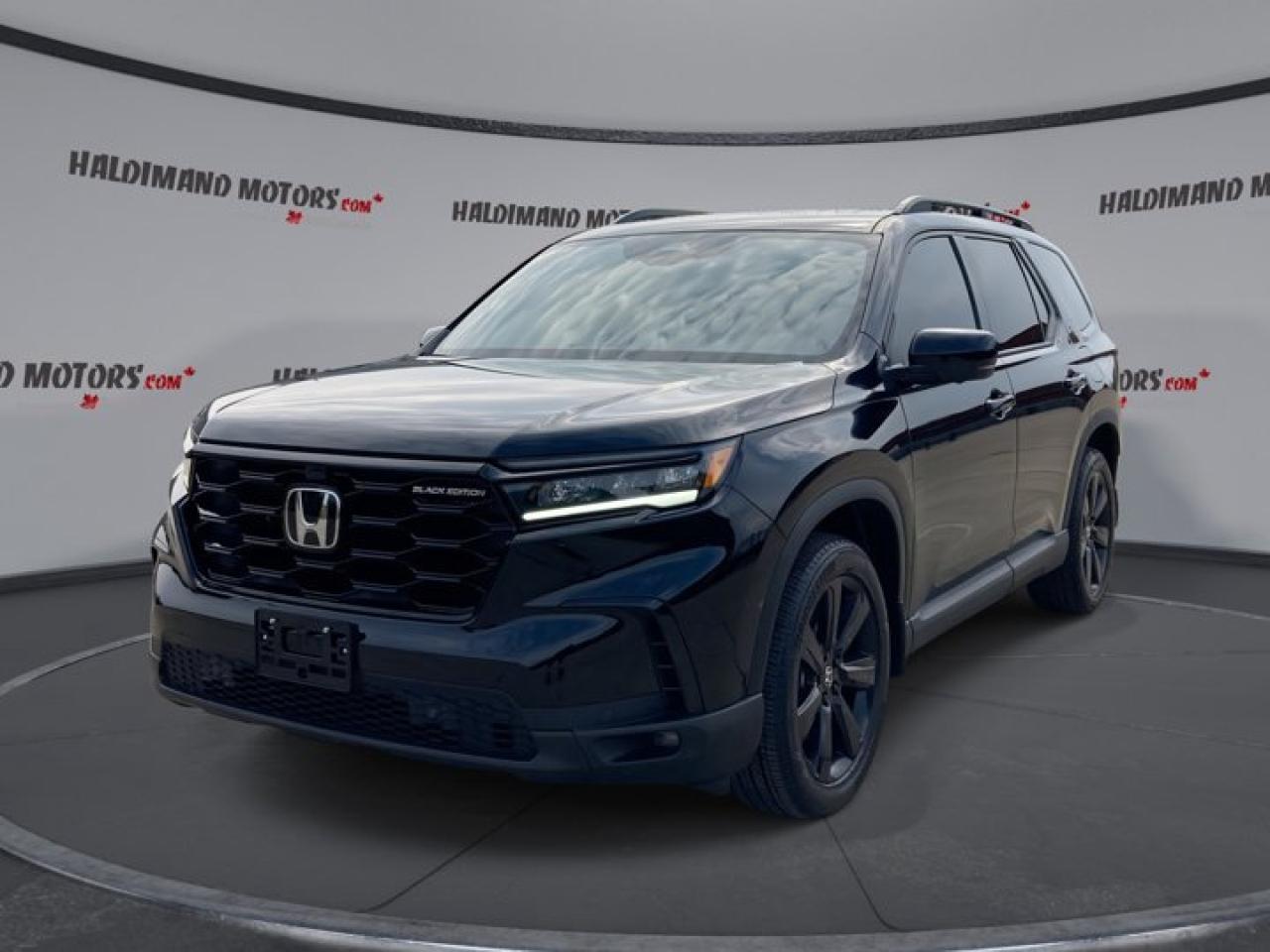 Used 2025 Honda Pilot Black Edition AWD for sale in Cayuga, ON