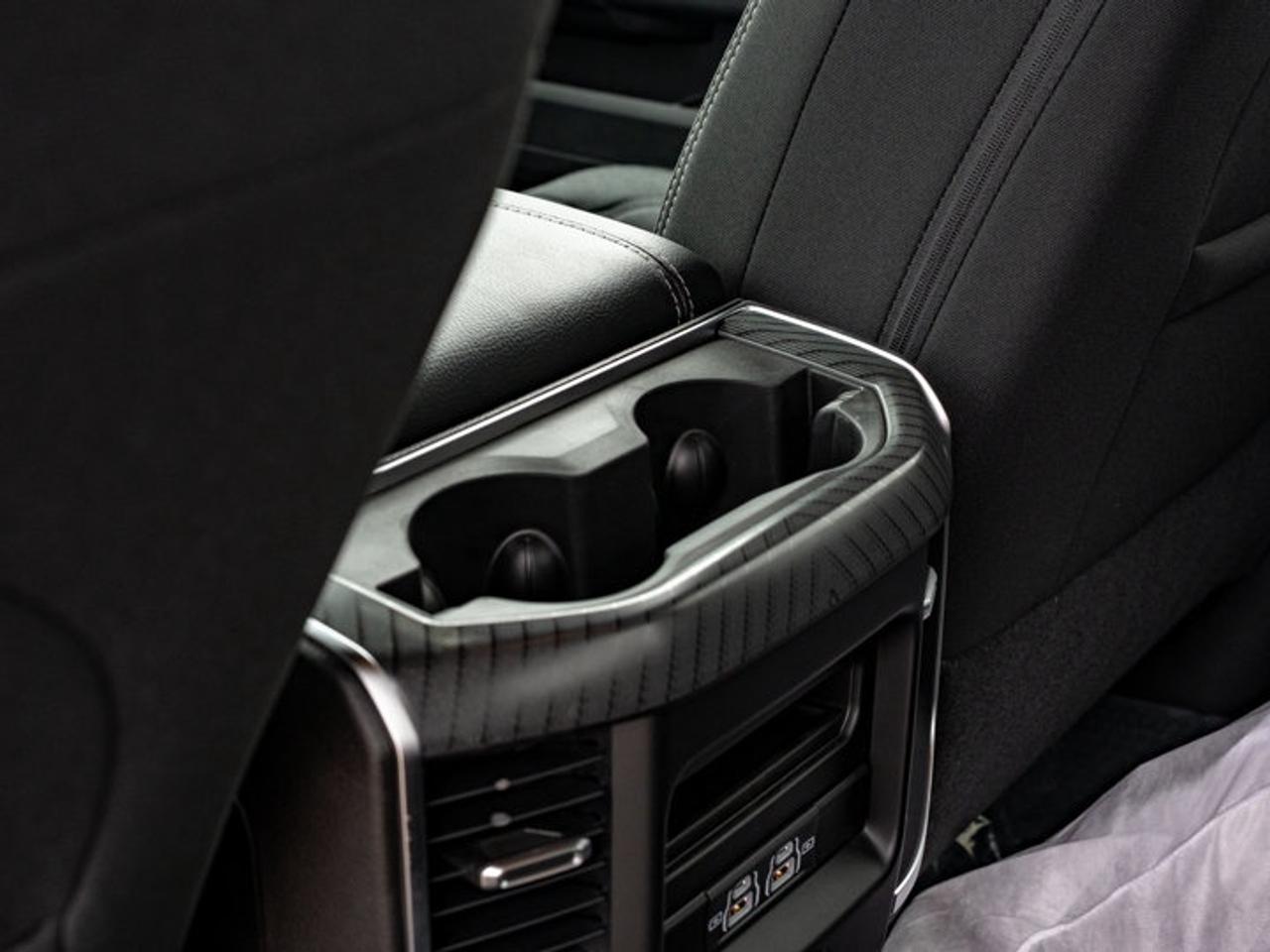 2026 RAM 2500 Big Horn Photo