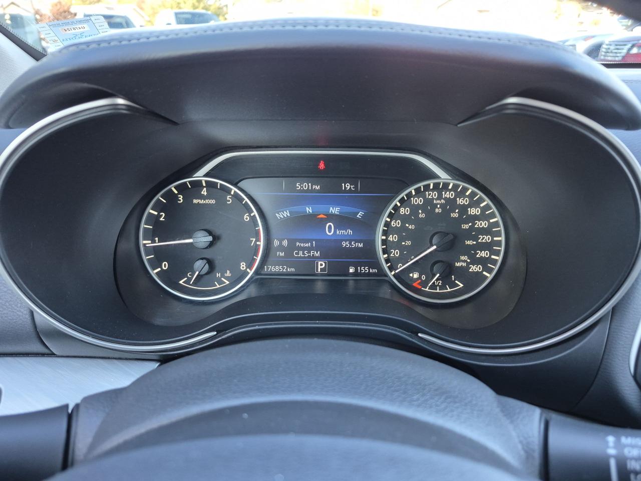 2017 Nissan Maxima SV 3.5L V6! W/ 300HP Photo22
