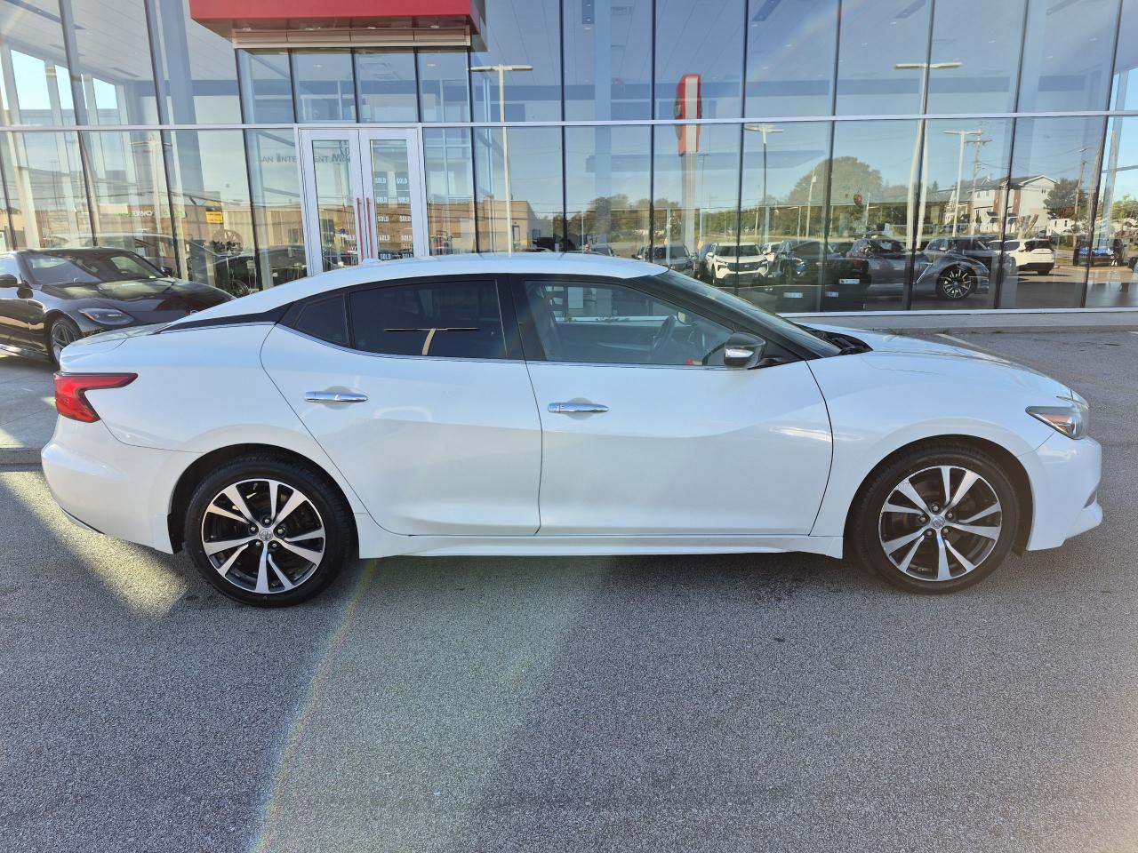 2017 Nissan Maxima SV 3.5L V6! W/ 300HP Photo19