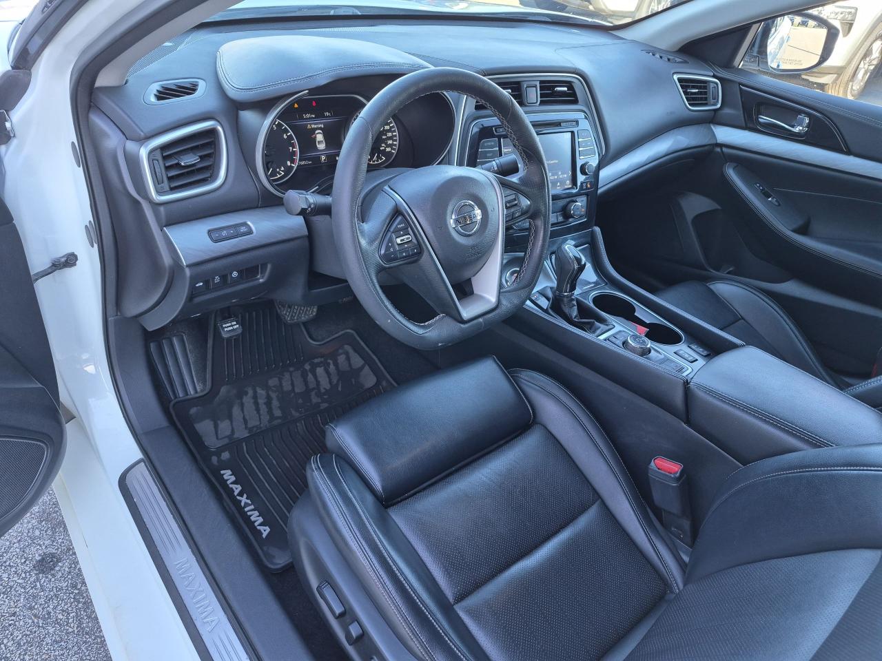 2017 Nissan Maxima SV 3.5L V6! W/ 300HP Photo20