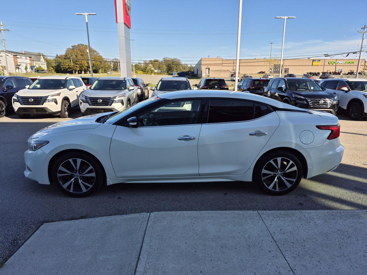 2017 Nissan Maxima SV 3.5L V6! W/ 300HP Photo17
