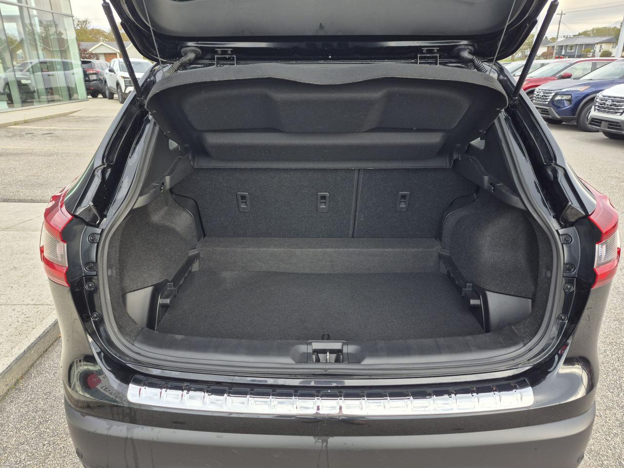 2023 Nissan Qashqai S Photo13