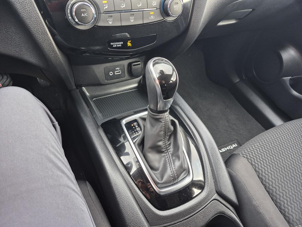2023 Nissan Qashqai S Photo25