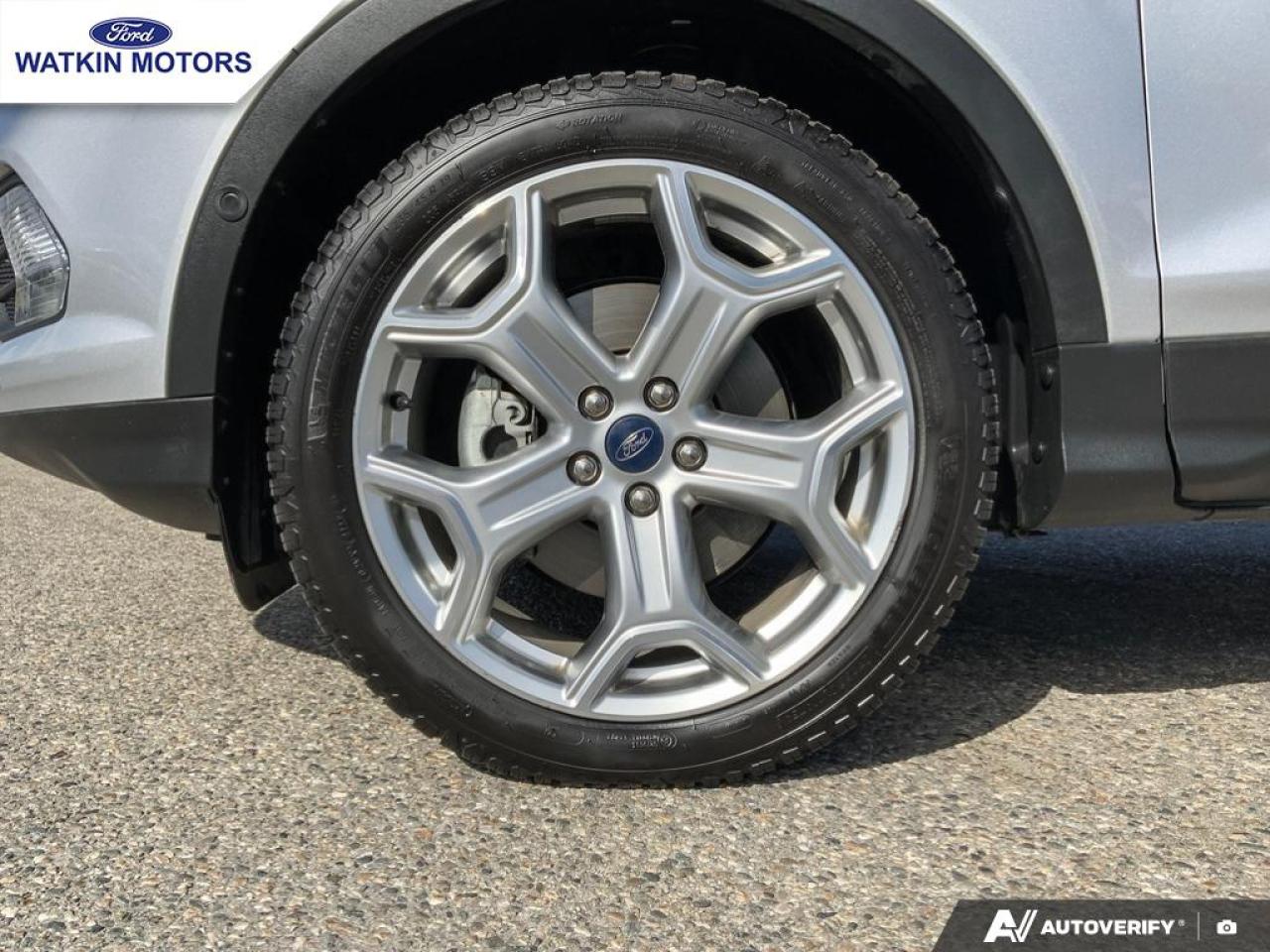 2019 Ford Escape Titanium Photo8