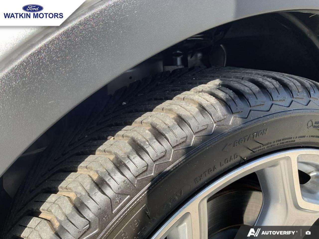 2019 Ford Escape Titanium Photo29