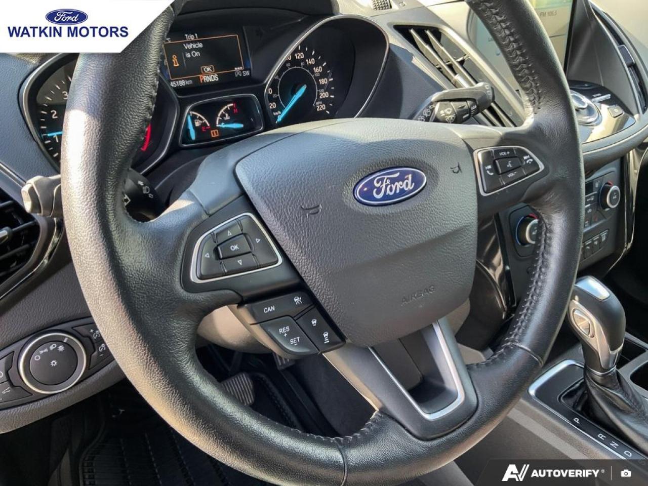 2019 Ford Escape Titanium Photo29
