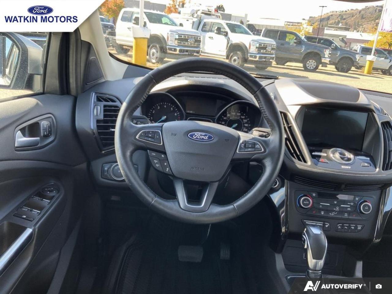 2019 Ford Escape Titanium Photo29