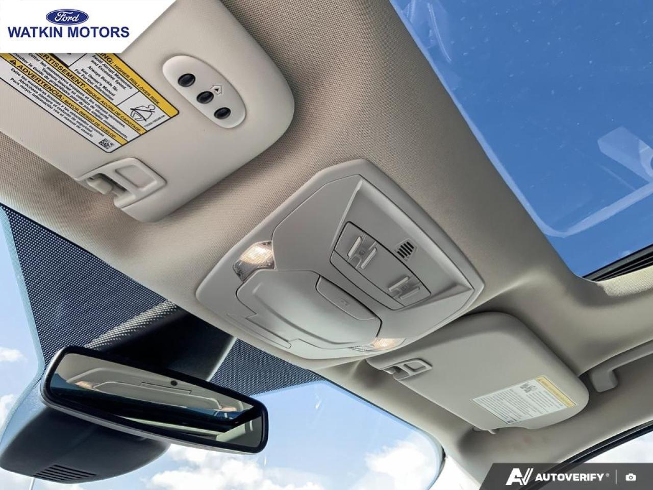 2019 Ford Escape Titanium Photo23