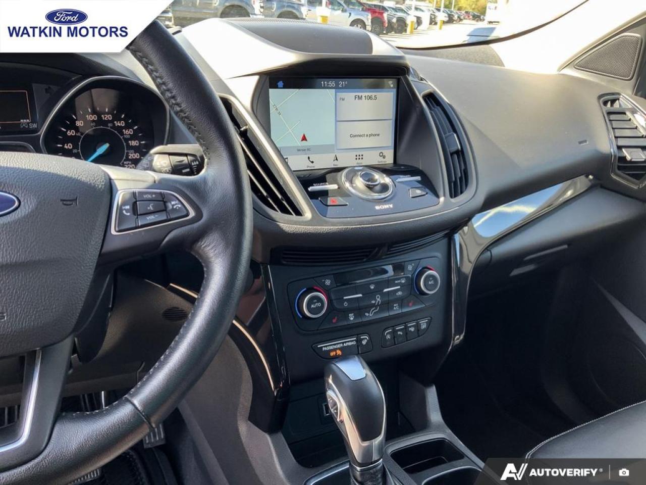 2019 Ford Escape Titanium Photo29