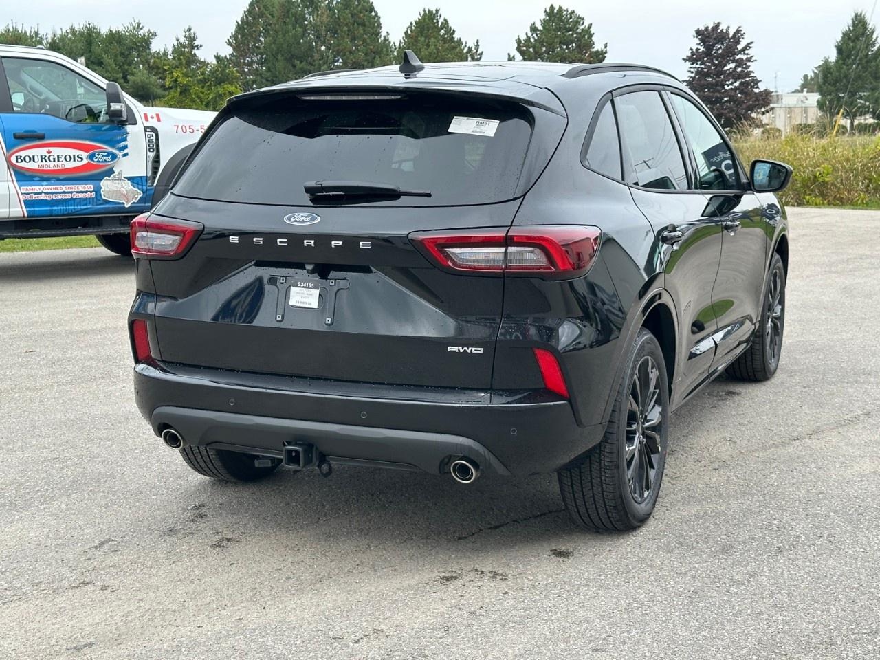 2025 Ford Escape ST-Line Elite AWD Photo