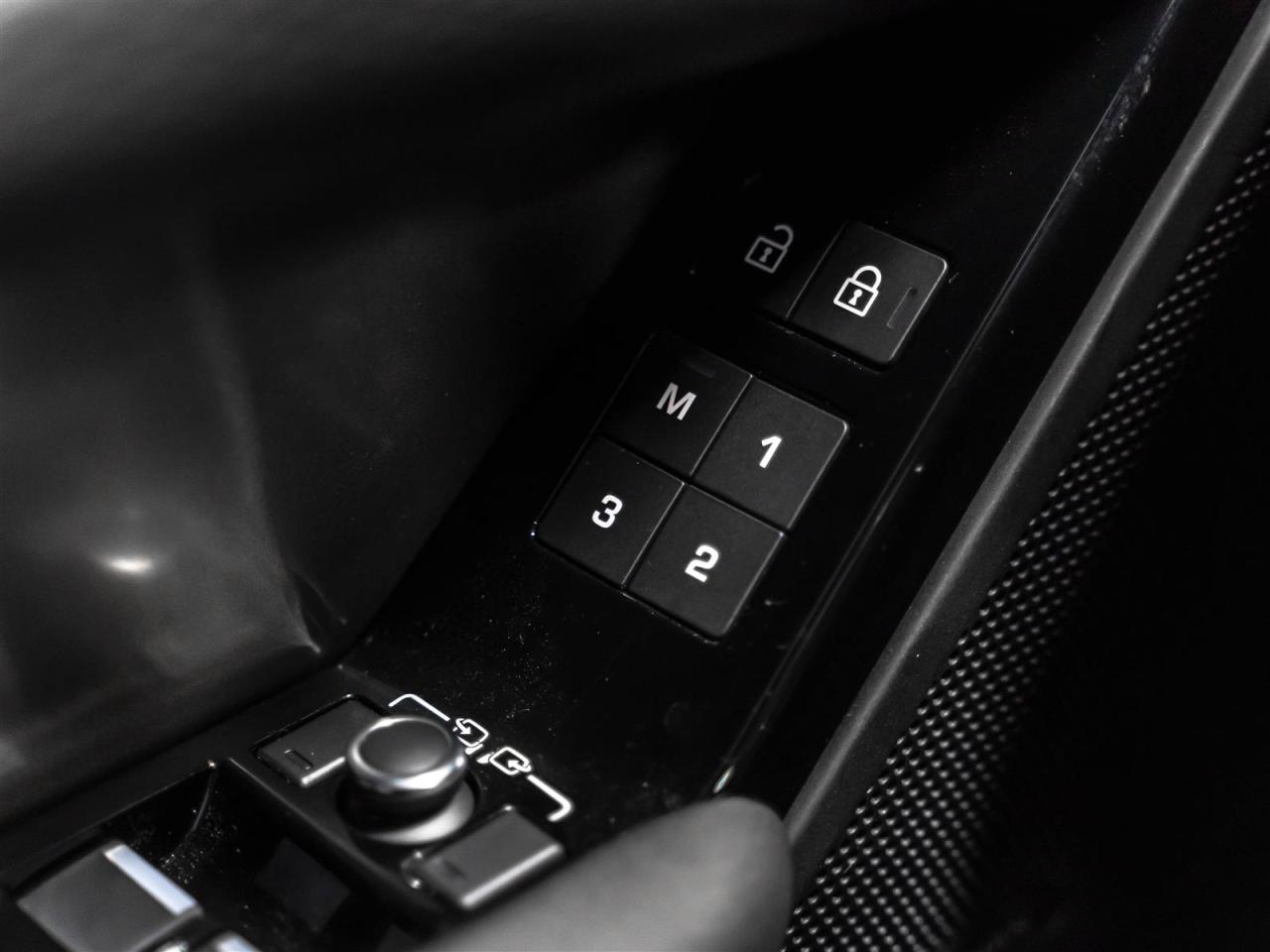 2022 Land Rover Range Rover Velar $399 BI WEEKLY S|P250|BLACK PACK|MERIDIAN|BLINDSPOT|LOADED Photo