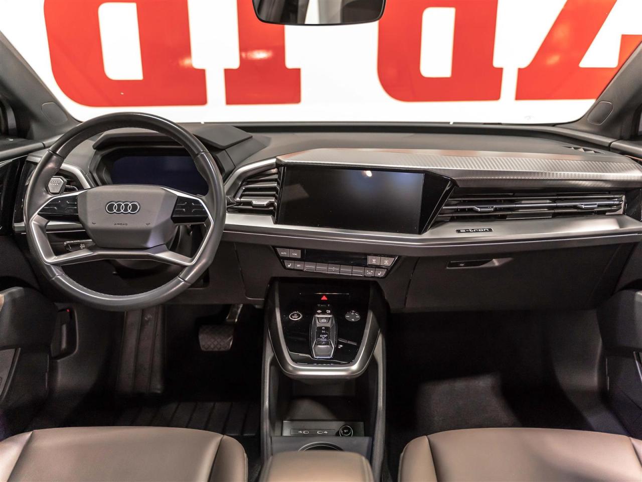 2023 Audi Q4 e-tron $361 BI WEEKLY $0 DOWN |ACCIDENT FREE|ONE OWNER|SIDE ASSIST|APPLE CARPLAY Photo